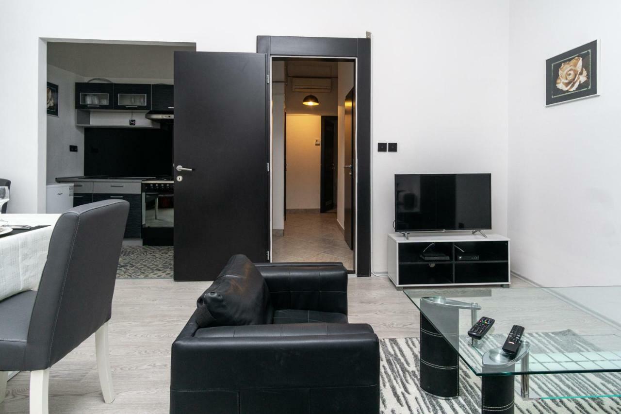 Apartman Ambasador Zagreb Exterior photo