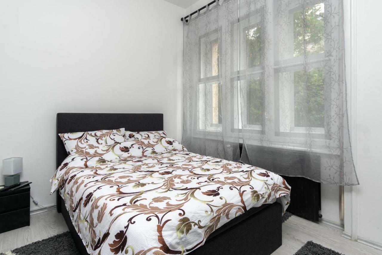 Apartman Ambasador Zagreb Exterior photo
